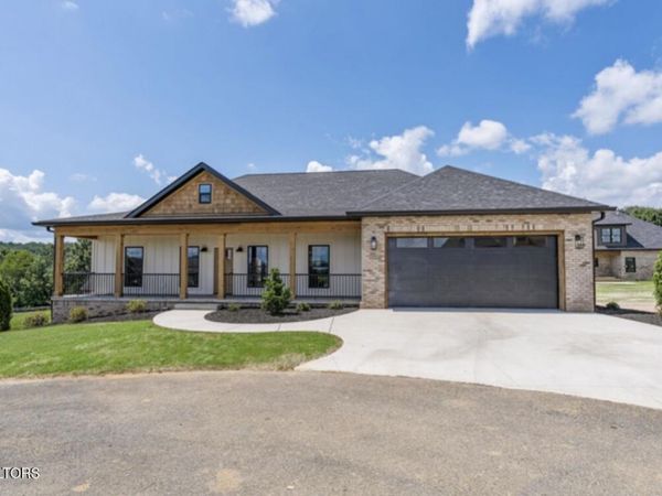 12126 Lasalle Court, Glade Springs, VA 24340