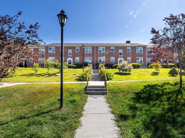 260 Church, Unit 3E3, White Plains, NY 10603