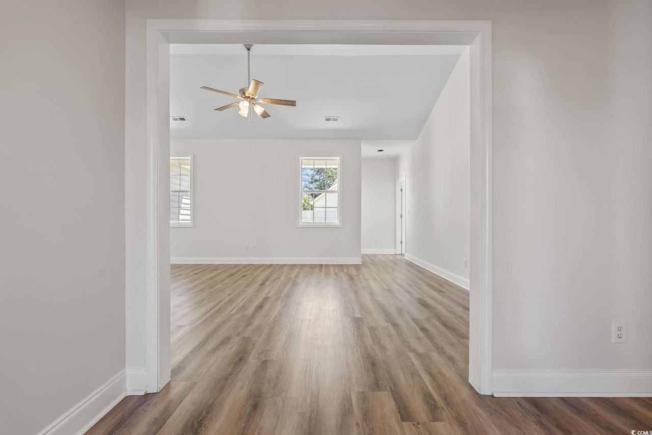 1108 Ella Ct. Photo 4