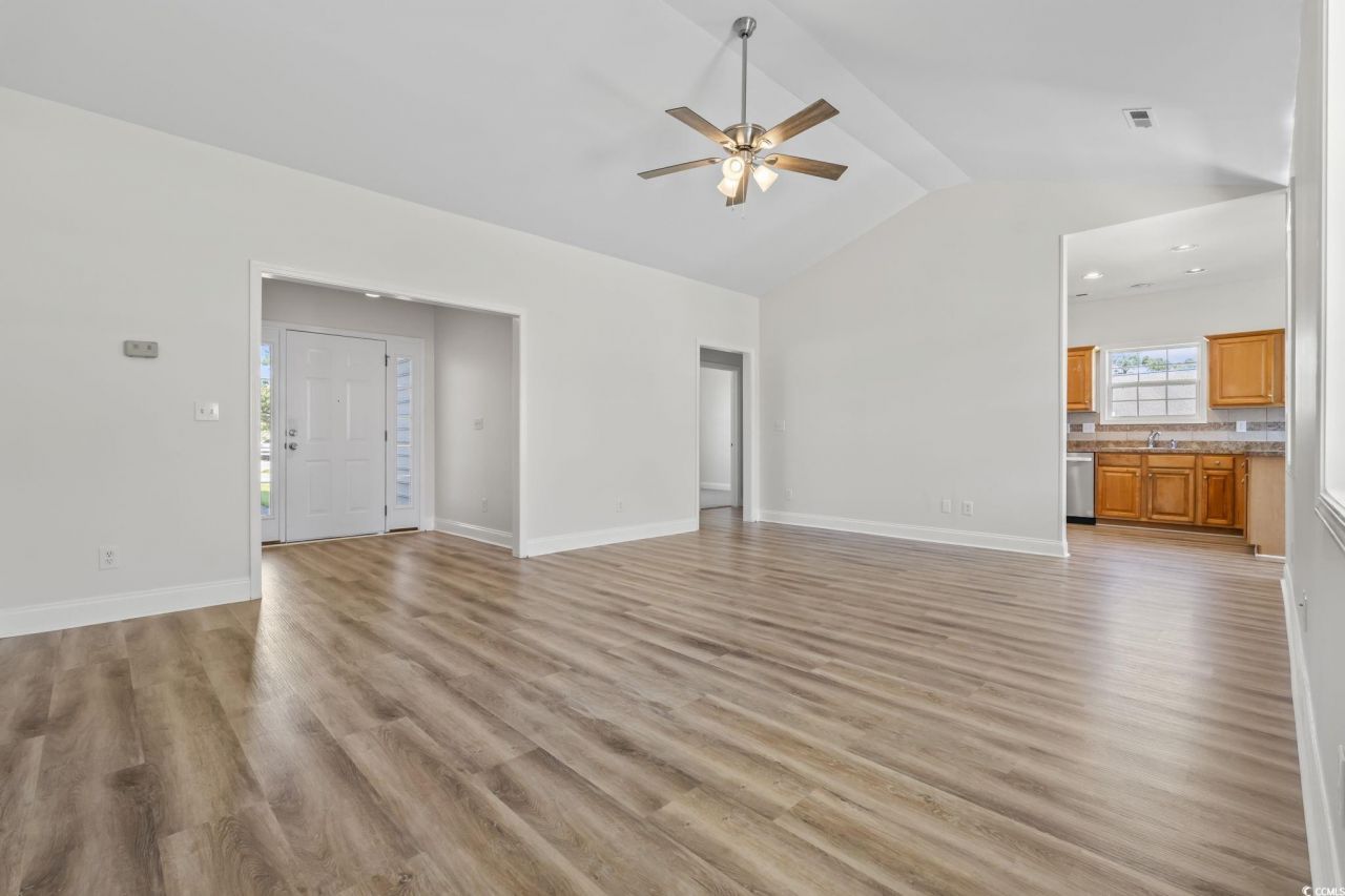 1108 Ella Ct. Photo 8