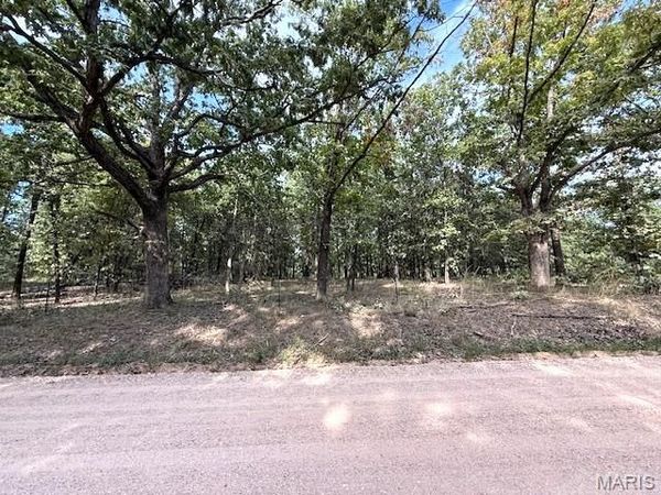 13025 Industry Road, Lebanon, MO 65536