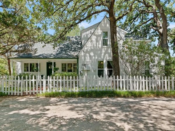 301 E 7th Street, Shady Shores, TX 76208