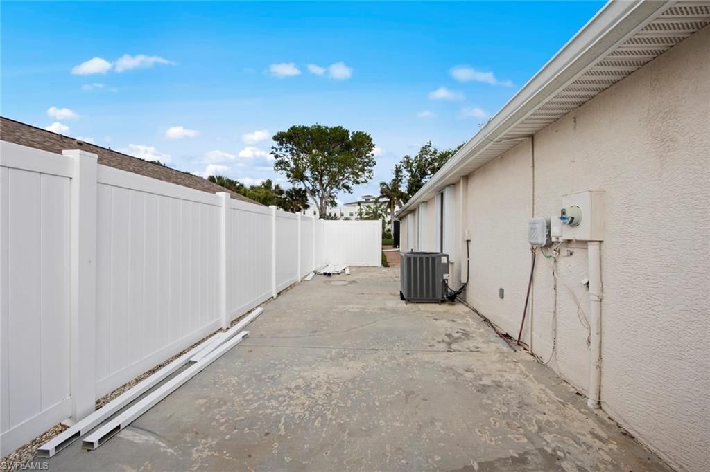 15817 Beachcomber Ave, Fort Myers, FL 33908 Photo