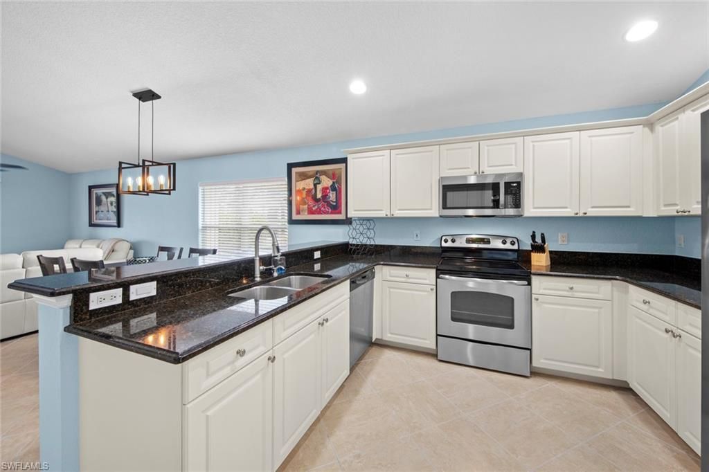 15817 Beachcomber Ave, Fort Myers, FL 33908 Photo