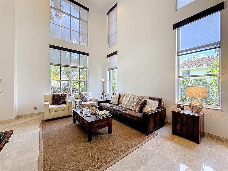 1673 Victoria Pointe Circle, Weston, FL 33327 Photo