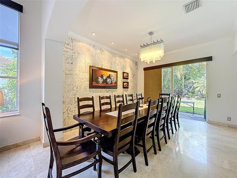 1673 Victoria Pointe Circle, Weston, FL 33327 Photo