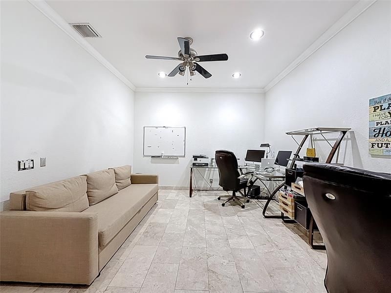 1673 Victoria Pointe Circle, Weston, FL 33327 Photo