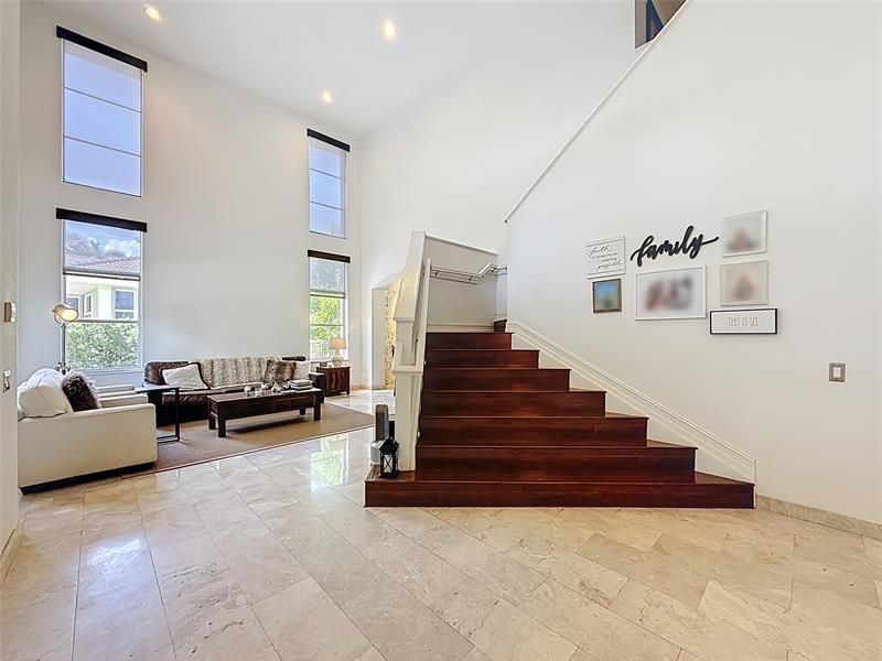 1673 Victoria Pointe Circle, Weston, FL 33327 Photo