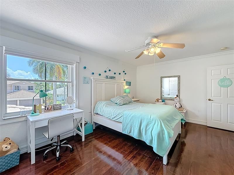 1673 Victoria Pointe Circle, Weston, FL 33327 Photo