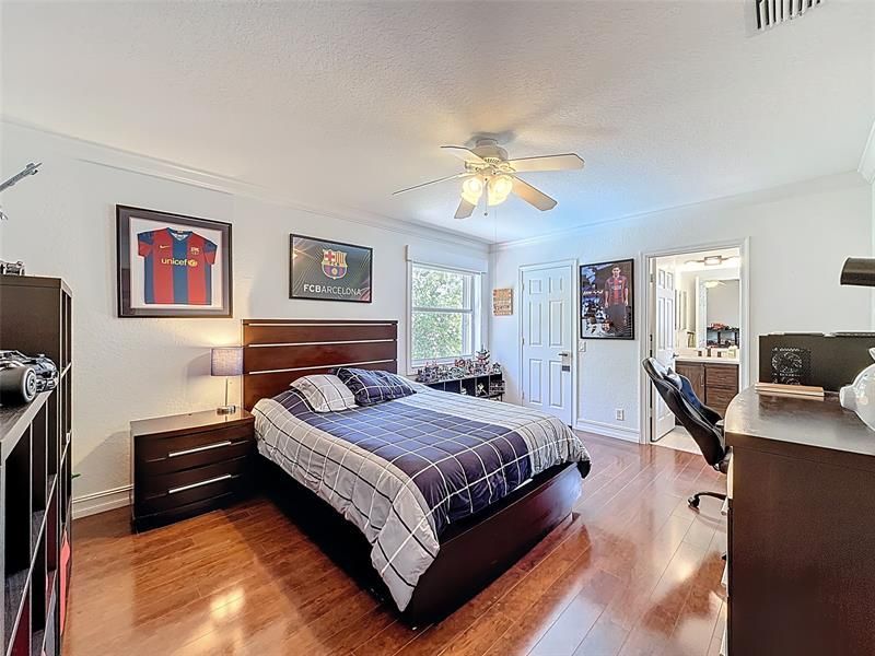 1673 Victoria Pointe Circle, Weston, FL 33327 Photo