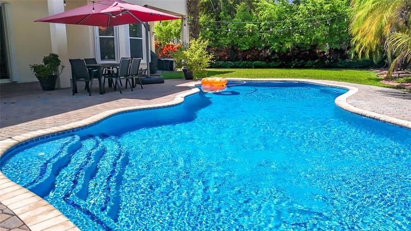 1673 Victoria Pointe Circle, Weston, FL 33327 Photo