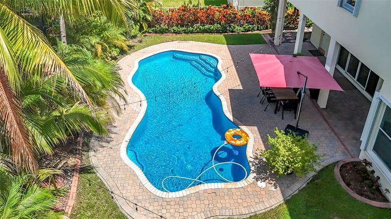 1673 Victoria Pointe Circle, Weston, FL 33327 Photo