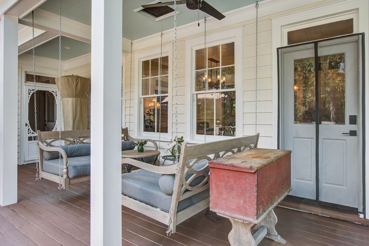 213 S Laurel Street Photo 33