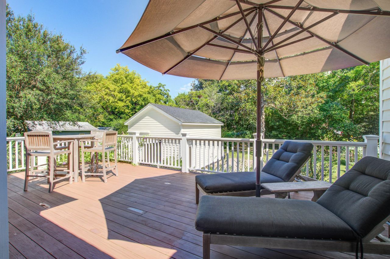 213 S Laurel Street Photo 34