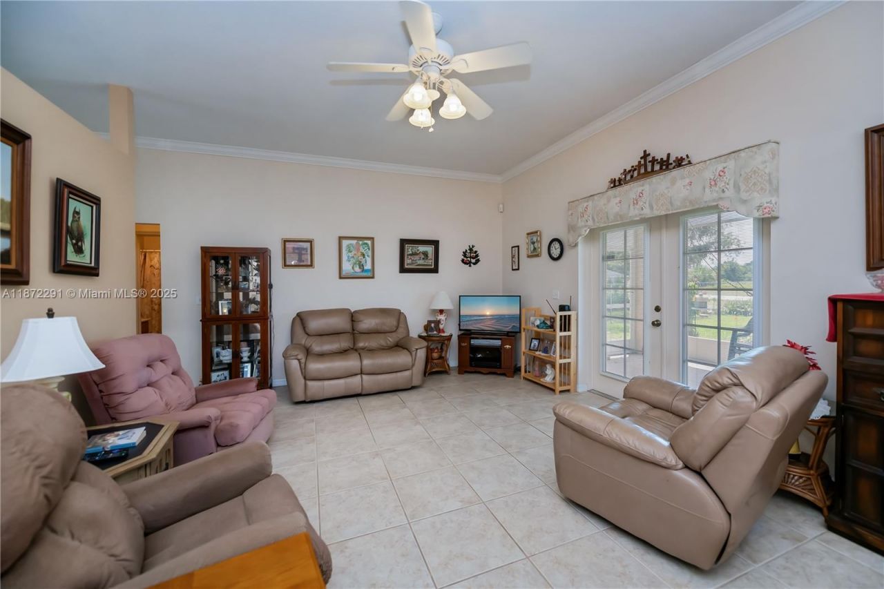1115 Comet Ave, La Belle, FL 33935 Photo