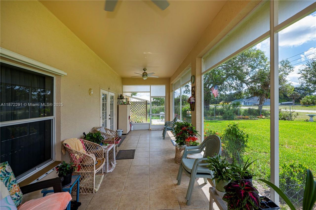 1115 Comet Ave, La Belle, FL 33935 Photo