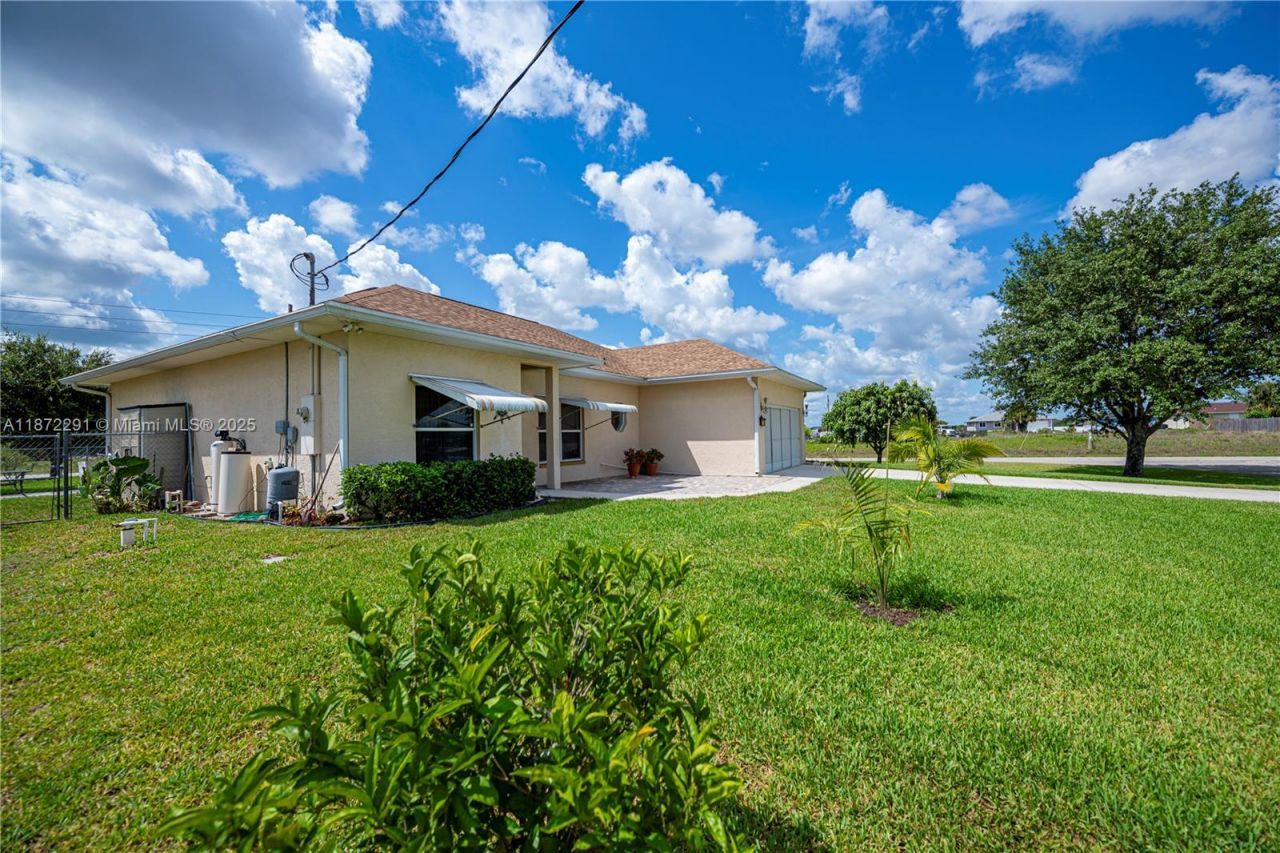 1115 Comet Ave, La Belle, FL 33935 Photo