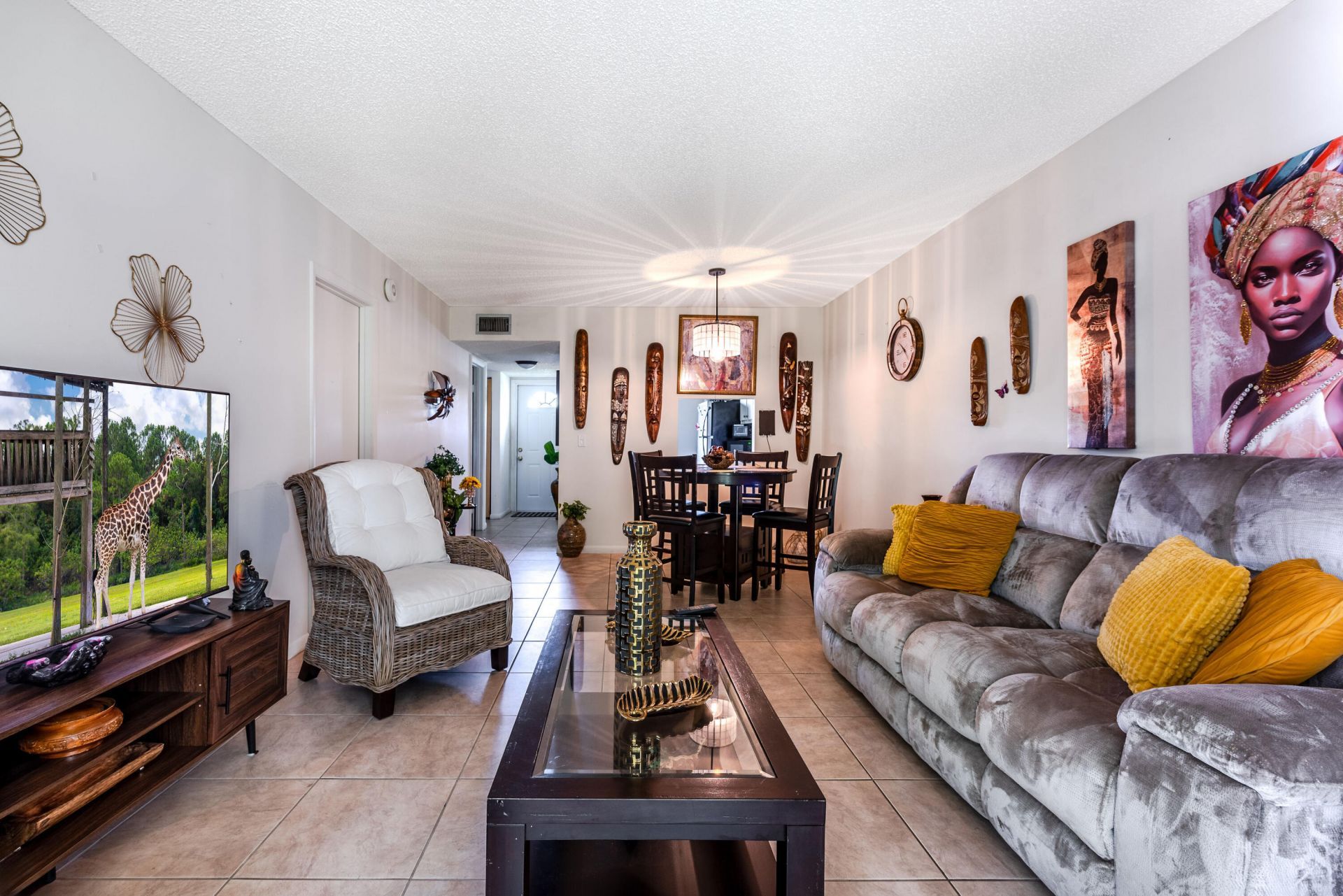 150 Lake Meryl Drive, Unit 143, West Palm Beach, FL 33411 Photo