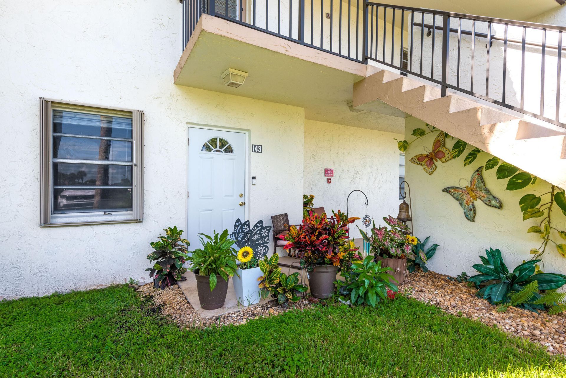 150 Lake Meryl Drive, Unit 143, West Palm Beach, FL 33411 Photo