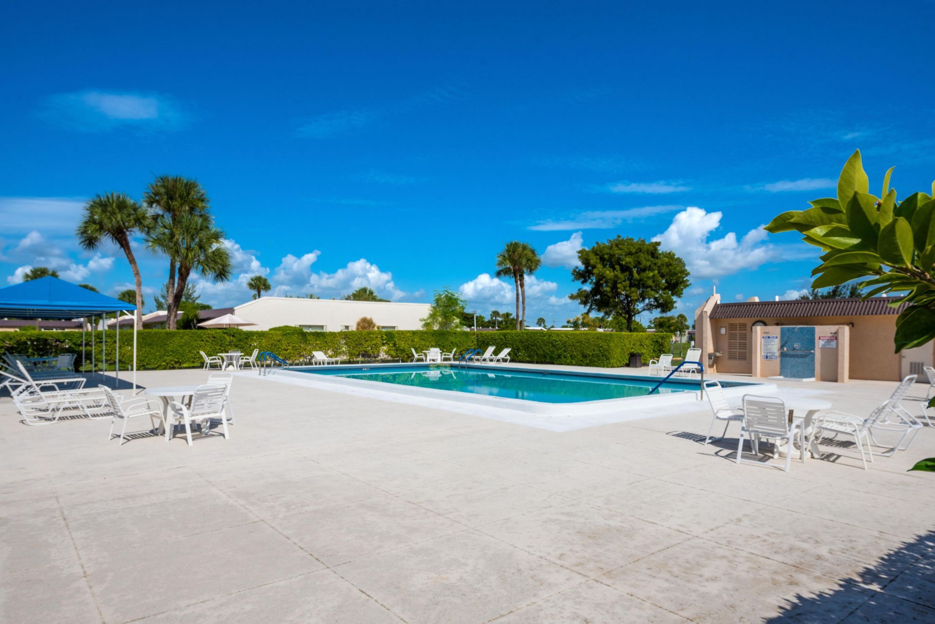 150 Lake Meryl Drive, Unit 143, West Palm Beach, FL 33411 Photo