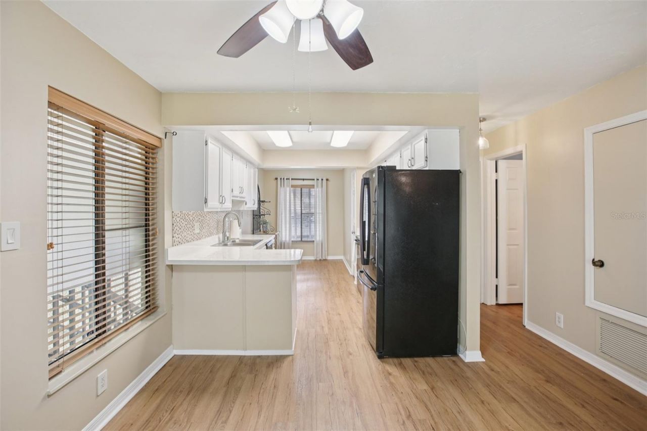 7300 Sunshine Skyway Lane S, Unit 202, Saint Petersburg, FL 33711 Photo