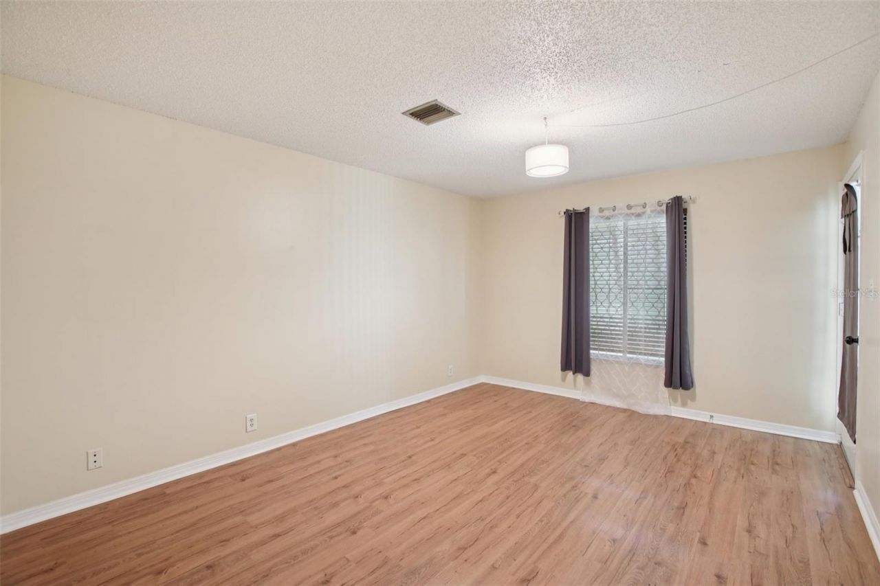 7300 Sunshine Skyway Lane S, Unit 202, Saint Petersburg, FL 33711 Photo