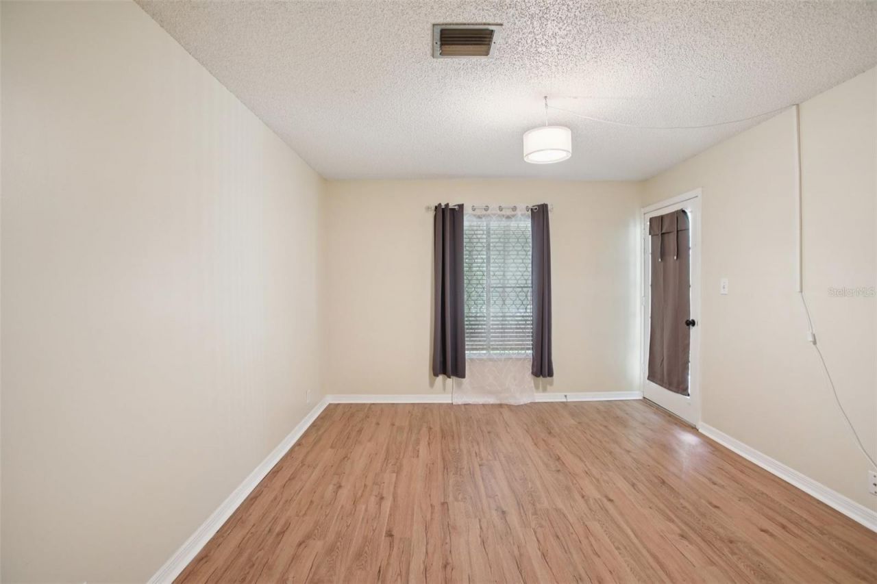 7300 Sunshine Skyway Lane S, Unit 202, Saint Petersburg, FL 33711 Photo