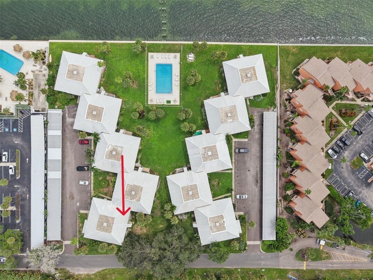 7300 Sunshine Skyway Lane S, Unit 202, Saint Petersburg, FL 33711 Photo