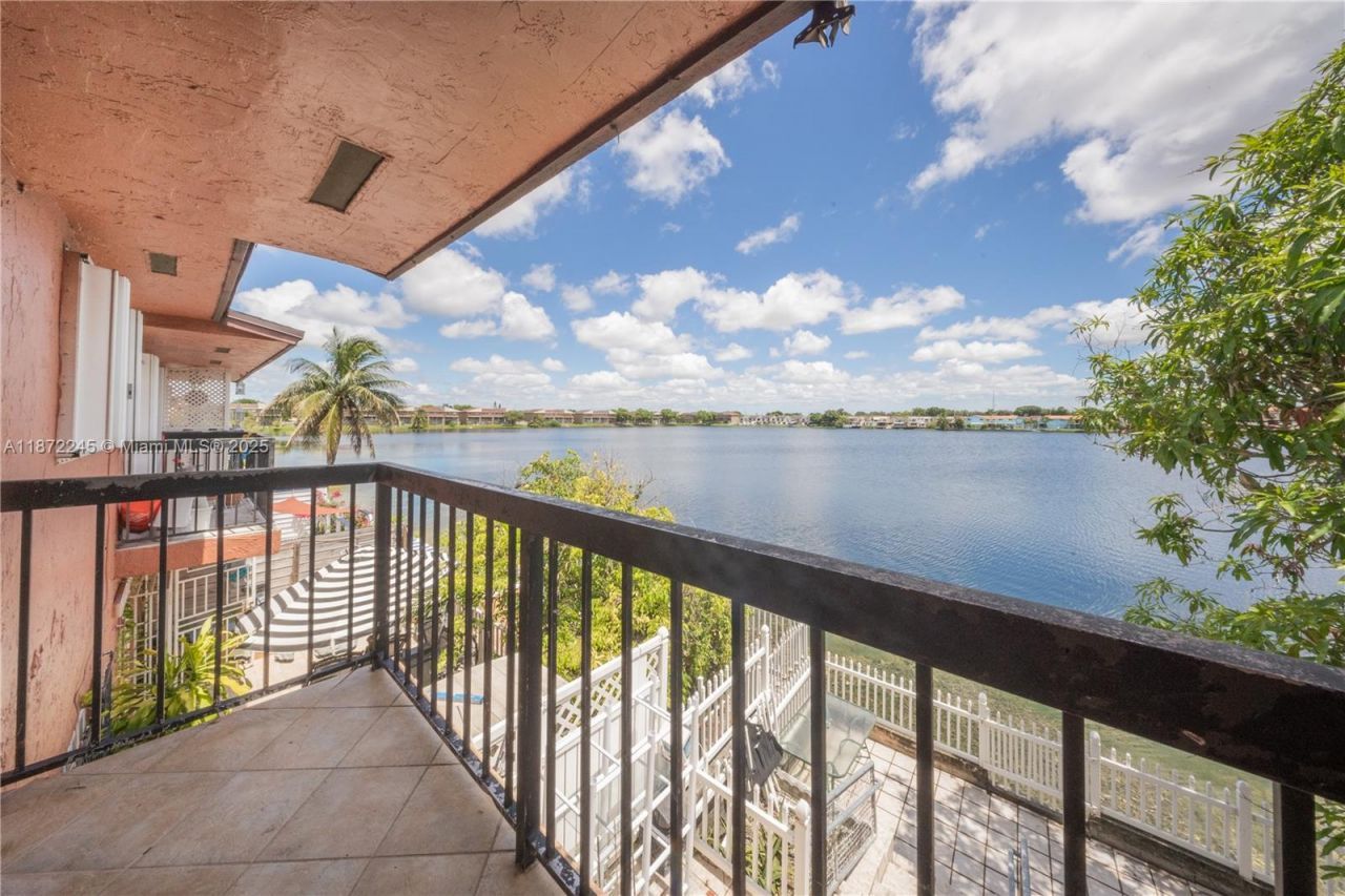 5689 W 28th Ave, Unit 5689, Hialeah, FL 33016 Photo