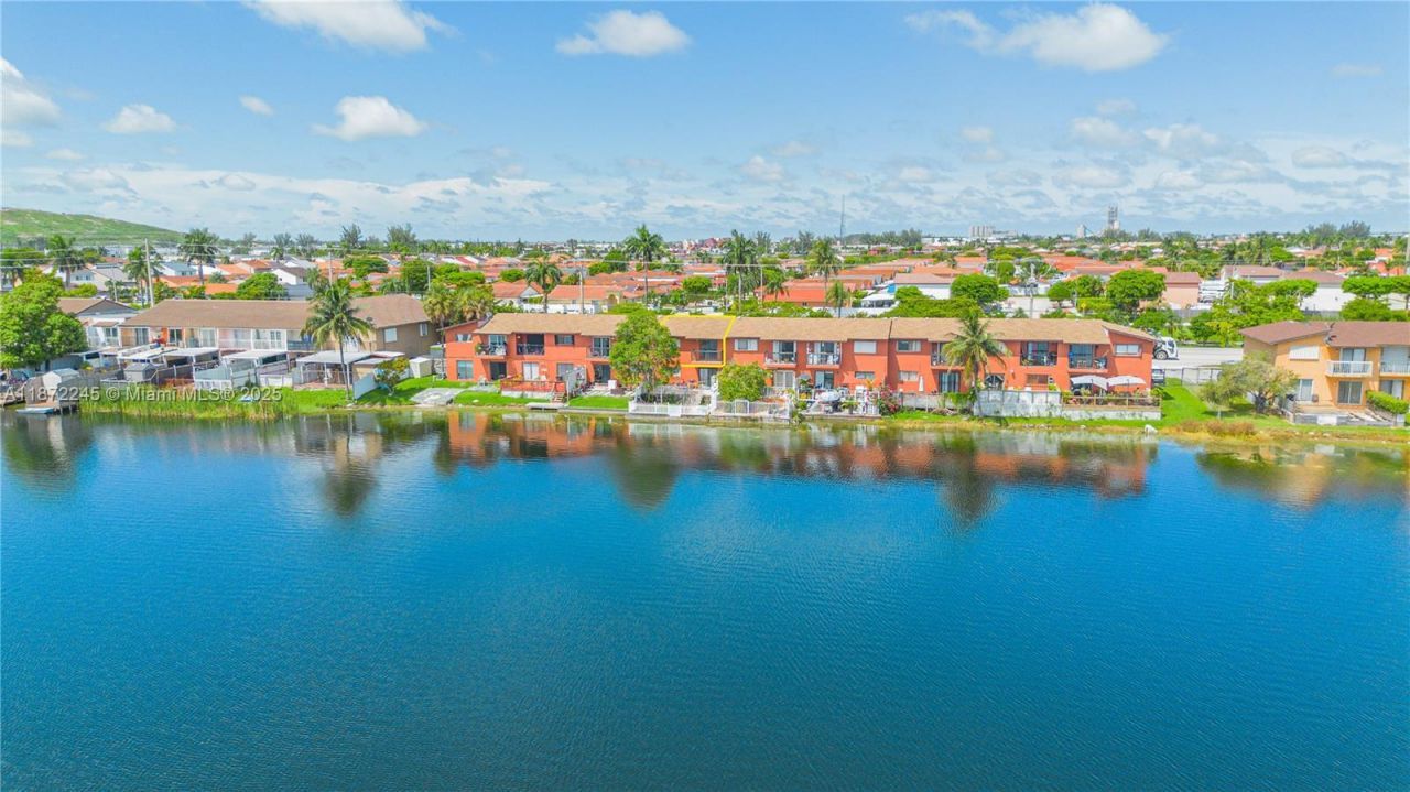 5689 W 28th Ave, Unit 5689, Hialeah, FL 33016 Photo