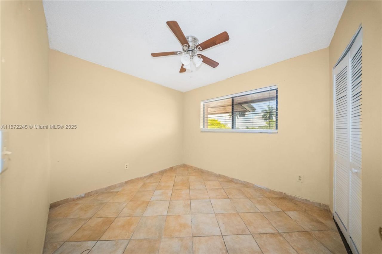 5689 W 28th Ave, Unit 5689, Hialeah, FL 33016 Photo