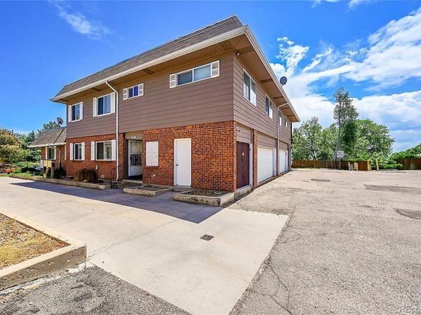 9947 Croke Drive , Denver, CO 80260