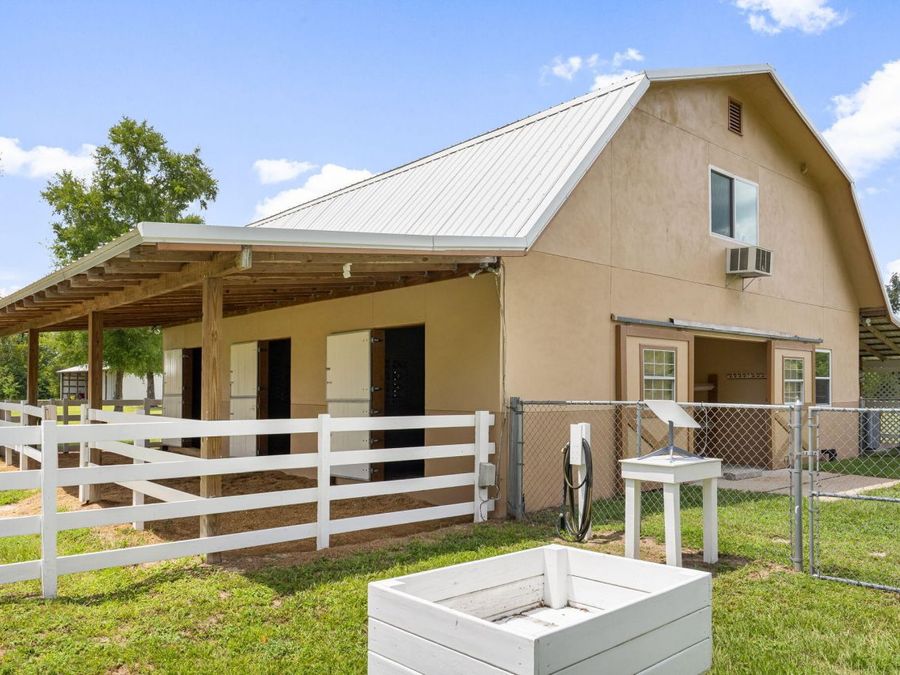Property Image 60