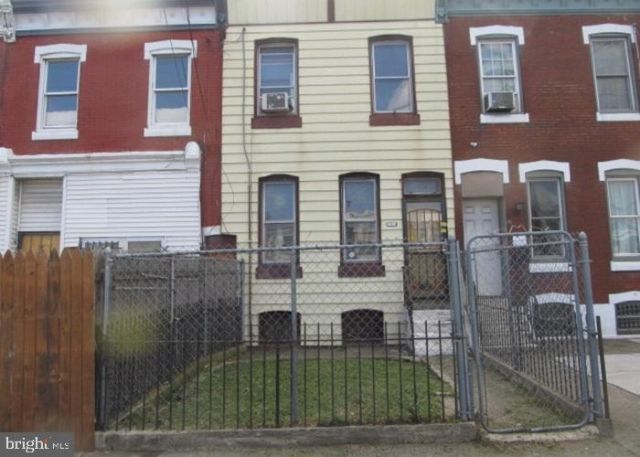 2064 E Allegheny Avenue, Philadelphia, PA 19134 Main Photo
