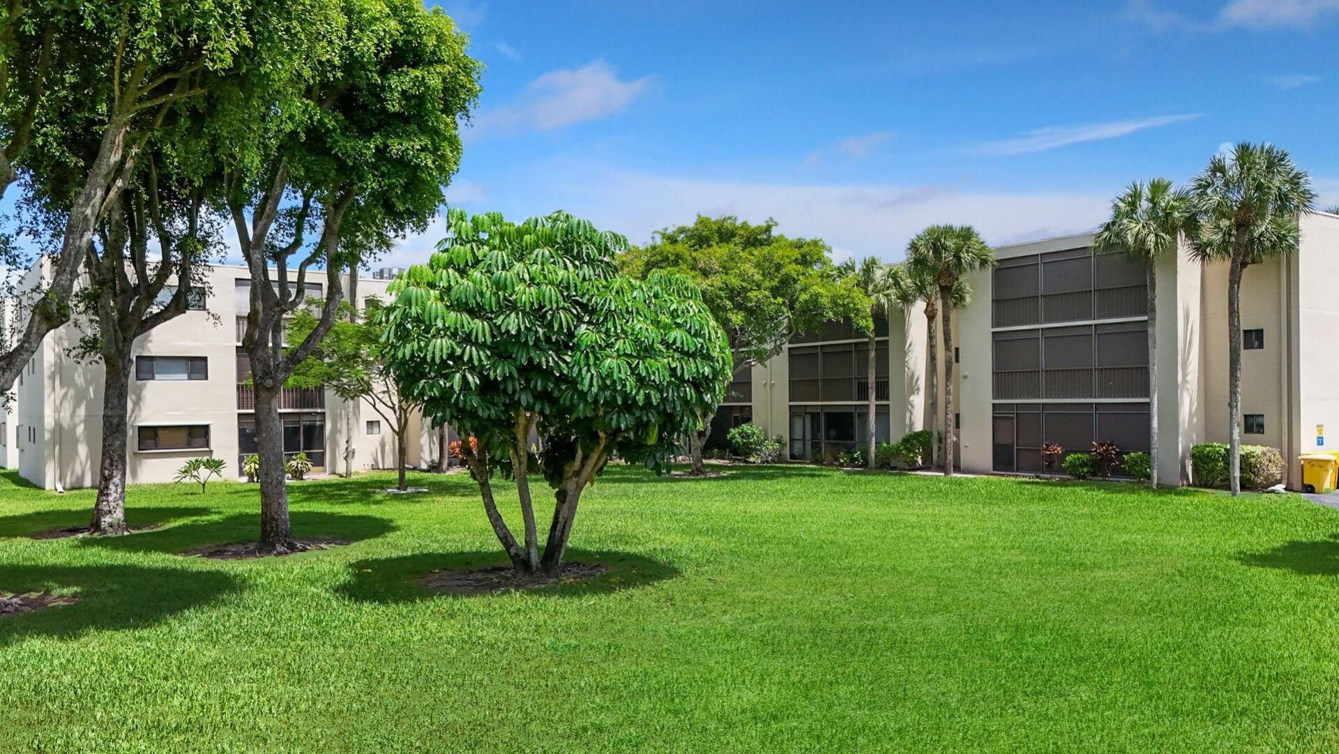 5310 Las Verdes Circle, Unit 118, Delray Beach, FL 33484 Photo