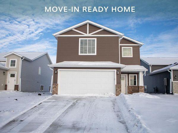 850 1st Avenue, Horace, ND 58047