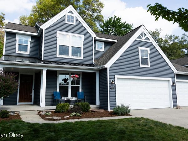 16894 Arbor Way Drive, Nunica, MI 49448