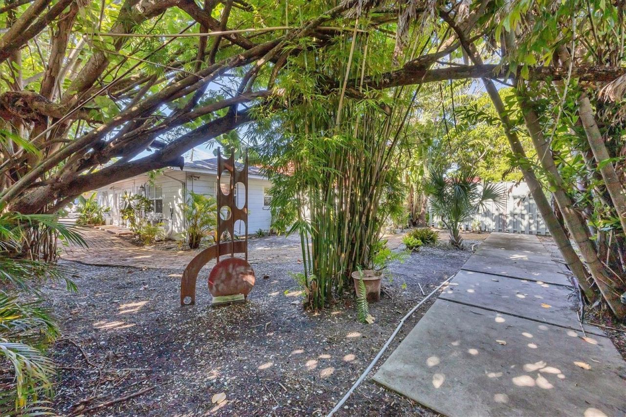 1975 Morrill Street, Unit A, Sarasota, FL 34236 Photo