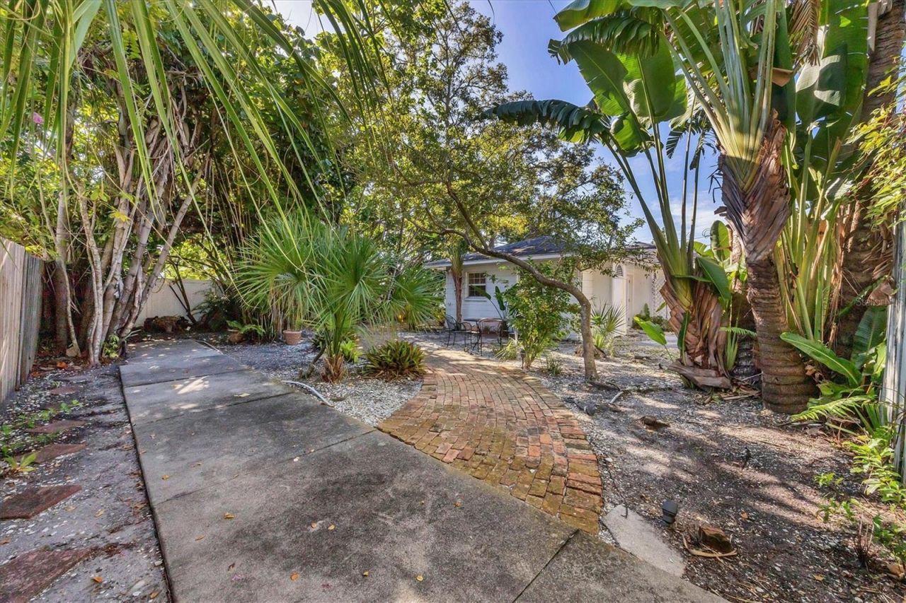 1975 Morrill Street, Unit A, Sarasota, FL 34236 Photo