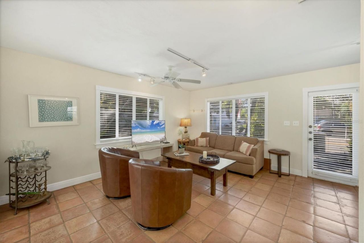 1975 Morrill Street, Unit A, Sarasota, FL 34236 Photo