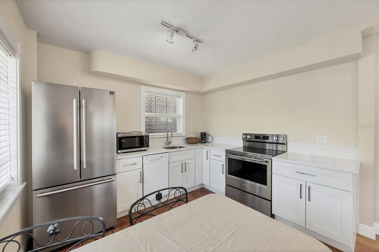 1975 Morrill Street, Unit A, Sarasota, FL 34236 Photo