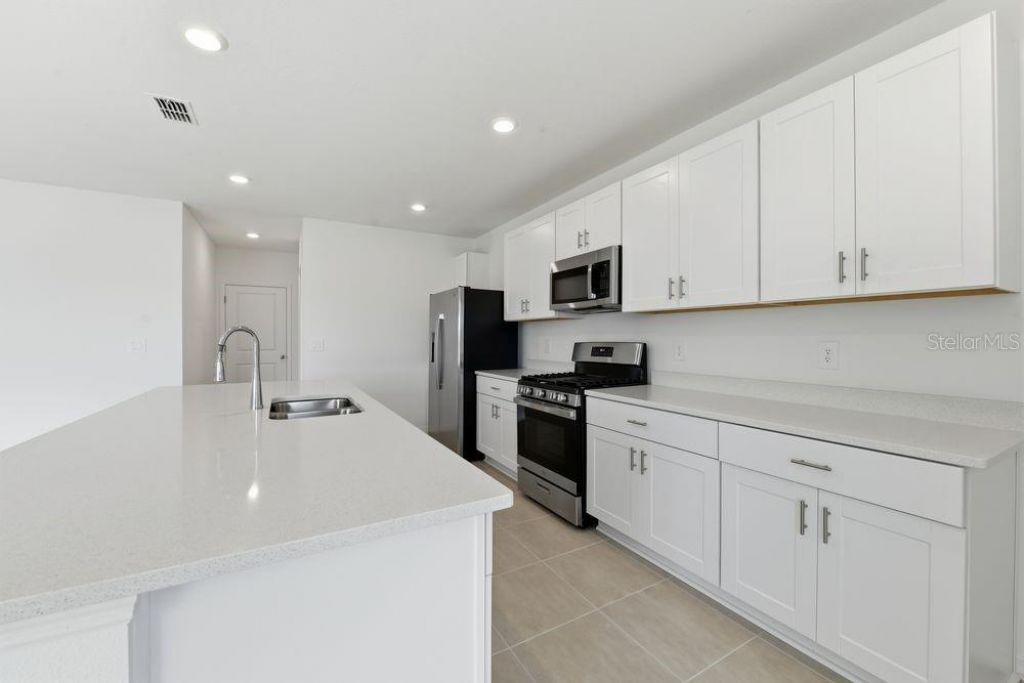 13235 Commons Avenue, Parrish, FL 34219 Photo