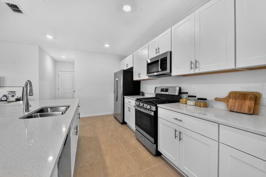 13235 Commons Avenue, Parrish, FL 34219 Photo