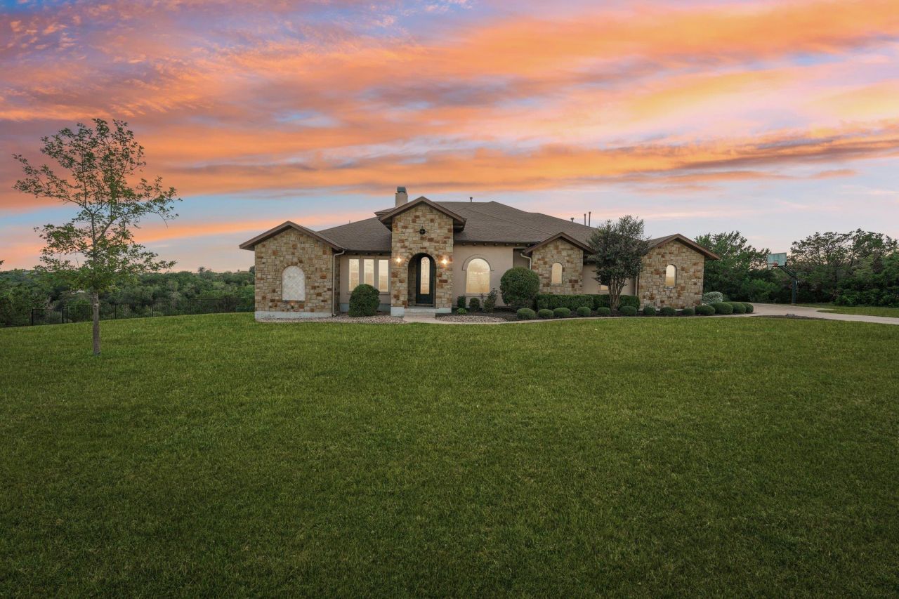 1104 Squaw Vly, Leander, TX 78641 Main Photo