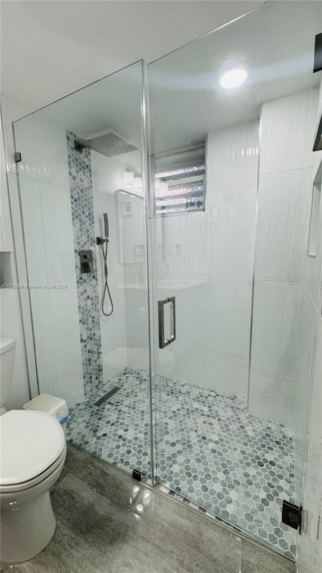 60 SE Marlin Ave, Unit 1, Key Largo, FL 33037 Photo