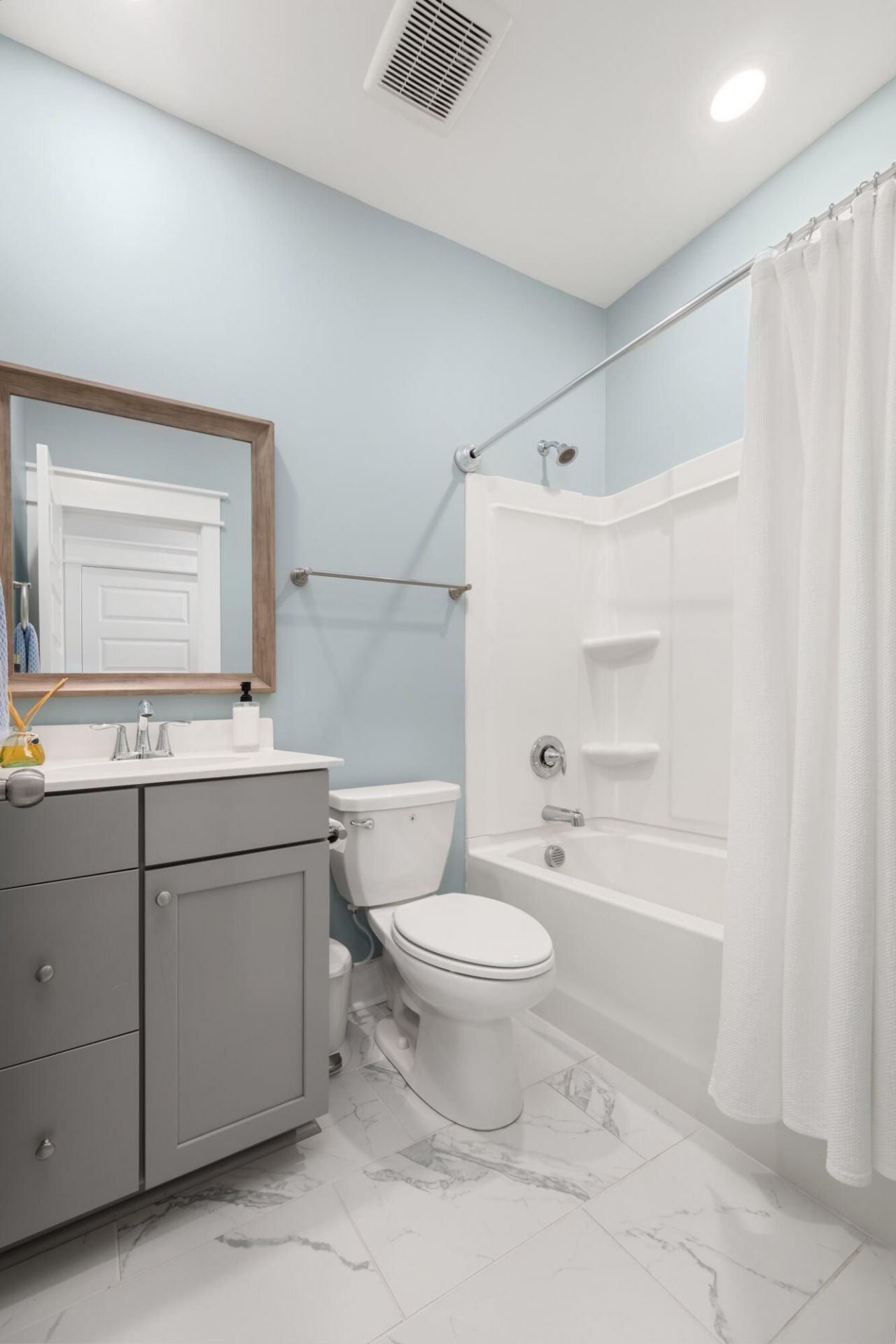 855 Forrest Drive Photo 21