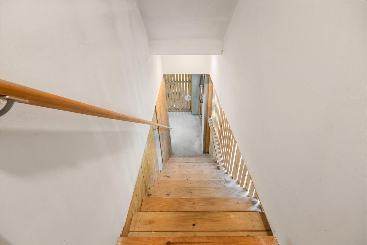 855 Forrest Drive Photo 27