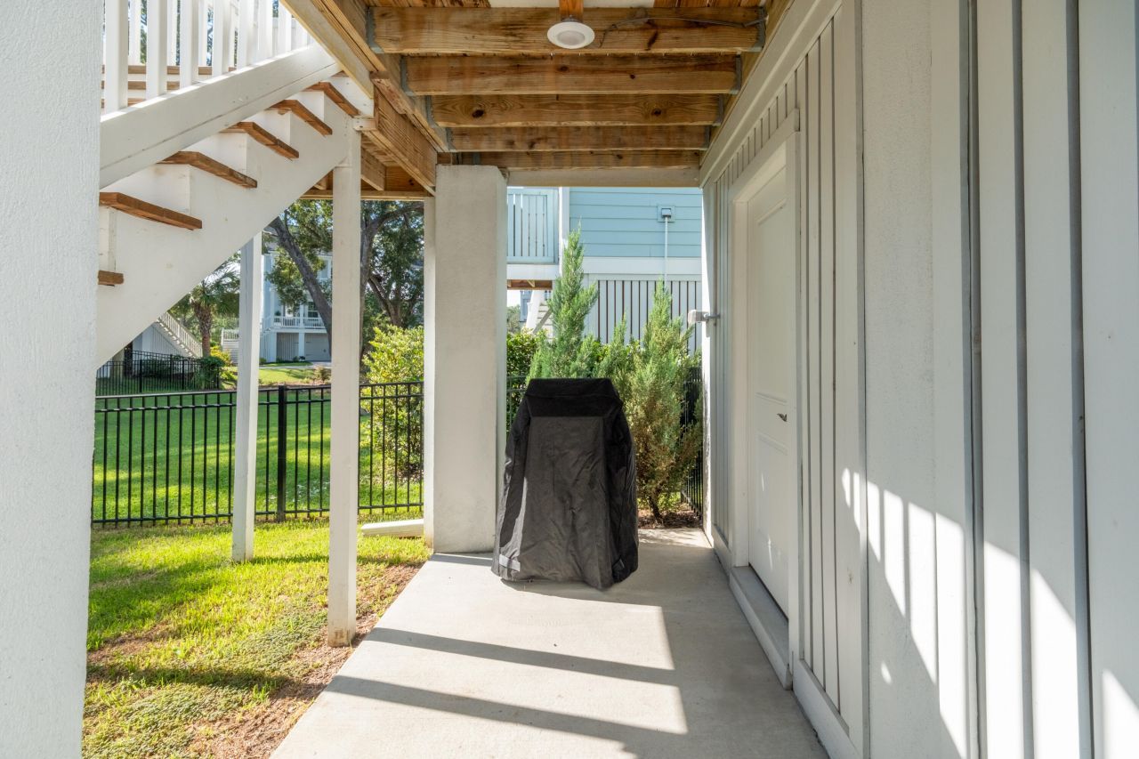 855 Forrest Drive Photo 29