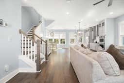 855 Forrest Drive photo 4