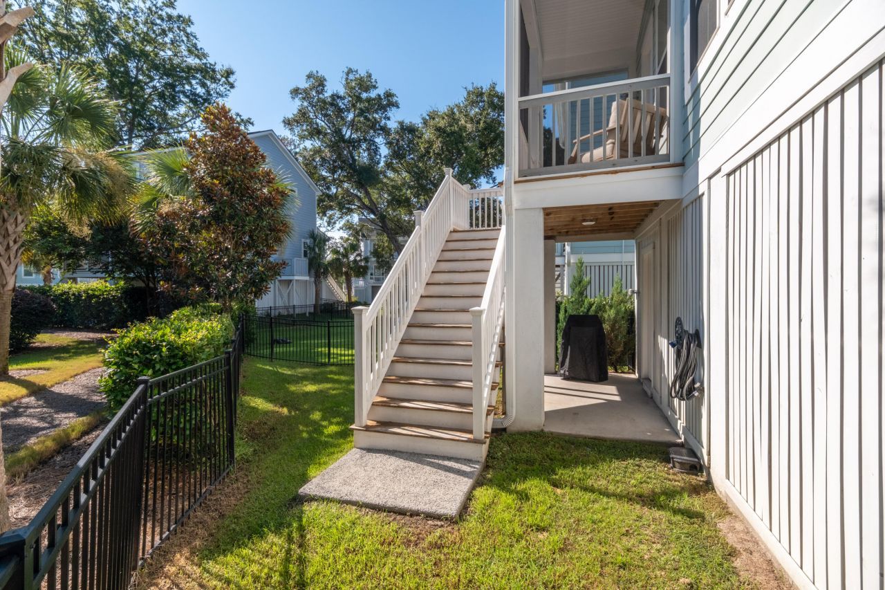 855 Forrest Drive Photo 30